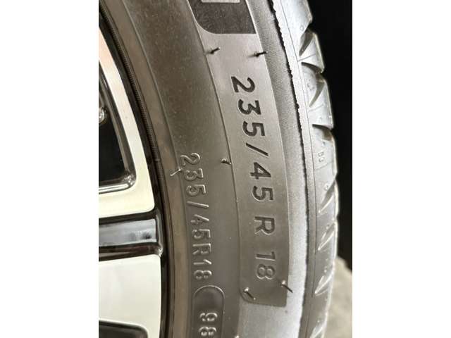 ボルボ Ｖ６０ アルティメット　Ｂ４　ダークエディション R5年 (関東) 99