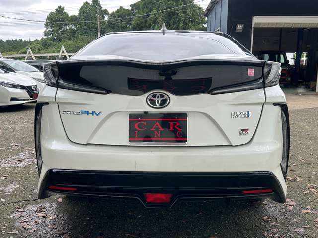 トヨタ プリウスＰＨＶ １．８ Ｓ ナビパッケージ ＧＲ スポーツ R1年 () 99