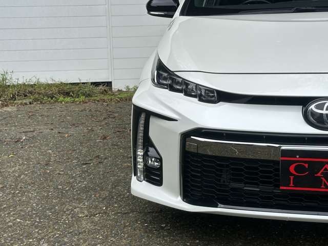 トヨタ プリウスＰＨＶ １．８ Ｓ ナビパッケージ ＧＲ スポーツ R1年 () 99