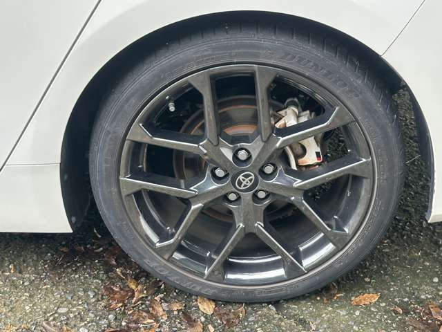 トヨタ プリウスＰＨＶ １．８ Ｓ ナビパッケージ ＧＲ スポーツ R1年 () 99