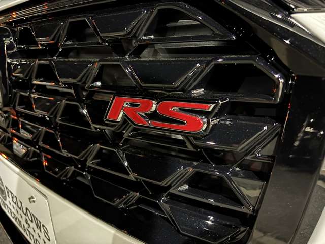 ホンダ ヴェゼル １．５ Ｅ：ＨＥＶ ＲＳ R8年 (関東) 99
