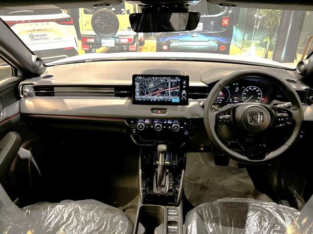 ホンダ ヴェゼル １．５ Ｅ：ＨＥＶ ＲＳ R8年 (関東) 99