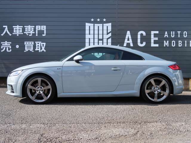 アウディ ＴＴ ２０イヤーズ ４ＷＤ R1年 () 99