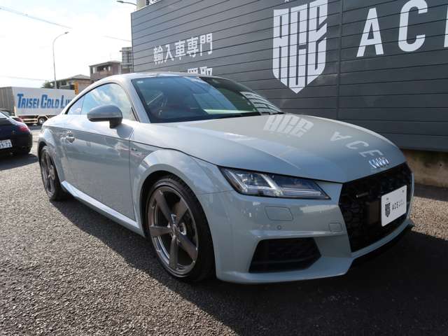 アウディ ＴＴ ２０イヤーズ ４ＷＤ R1年 () 99