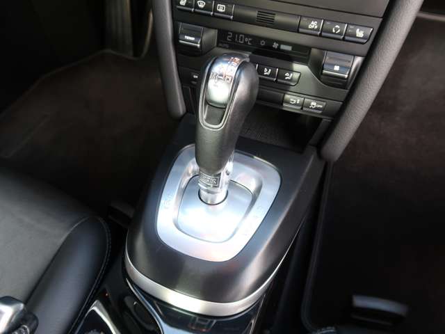 ポルシェ ９１１ カレラ ブラックエディション ＰＤＫ H23年 () 99