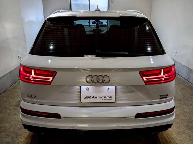 アウディ Ｑ７ ２．０ ＴＦＳＩ クワトロ Ｓラインパッケージ ４ＷＤ H28年 (関東) 99