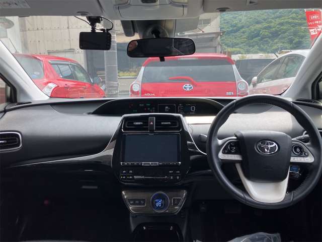 トヨタ プリウスＰＨＶ １．８ Ｓ H29年 () 99