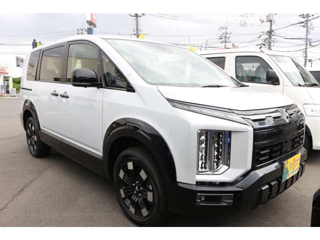三菱 デリカ　Ｄ：５ ２．２ Ｐ ディーゼルターボ ４ＷＤ R8年 (中国) 99