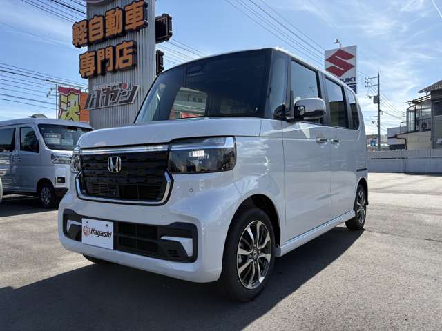 ホンダ Ｎ　ＢＯＸ カスタム ６６０ R8年 () 99