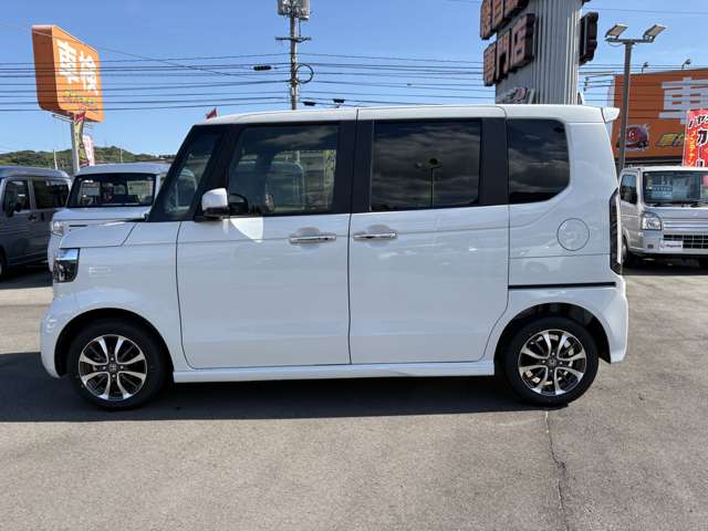 ホンダ Ｎ　ＢＯＸ カスタム ６６０ R8年 () 99