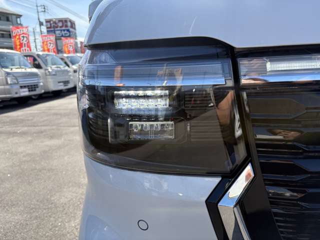 ホンダ Ｎ　ＢＯＸ カスタム ６６０ R8年 () 99