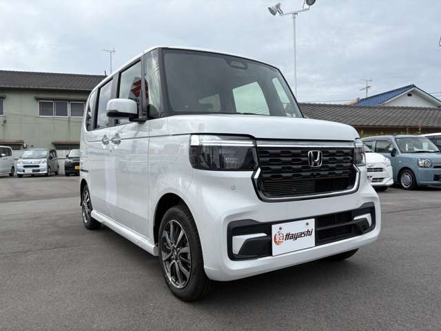 ホンダ Ｎ　ＢＯＸ カスタム ６６０ R8年 () 99