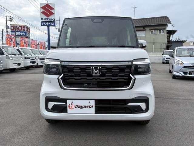 ホンダ Ｎ　ＢＯＸ カスタム ６６０ R8年 () 99