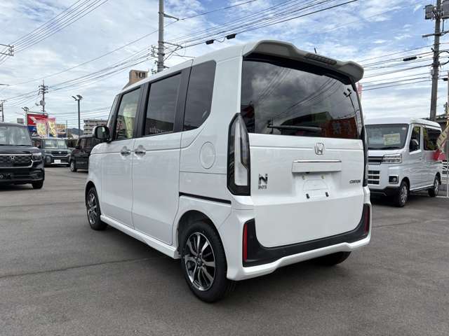 ホンダ Ｎ　ＢＯＸ カスタム ６６０ R8年 () 99
