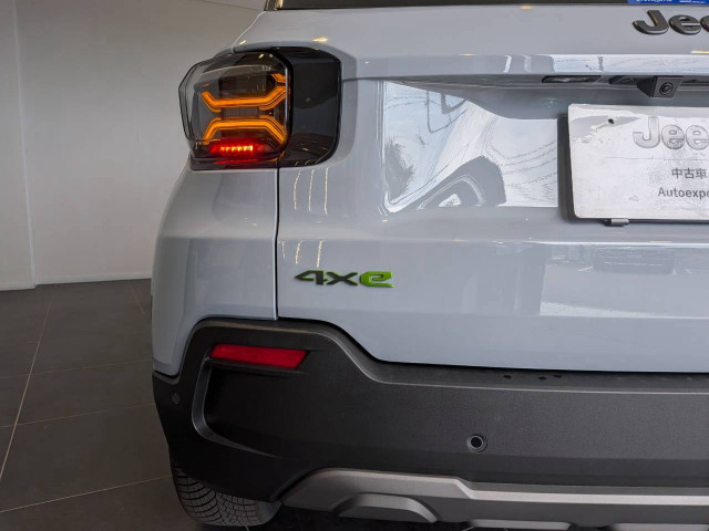 ジープ アベンジャー ４ＸＥ ハイブリッド アップランド ４ＷＤ R8年 (四国) 99