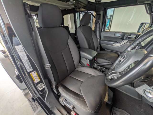 ジープ ラングラー　アンリミテッド アンリミテッド スポーツ ４ＷＤ H30年 (四国) 99