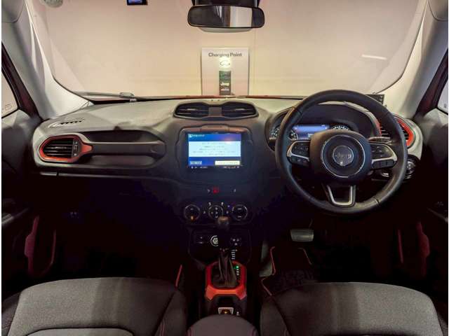 ジープ レネゲード トレイルホーク ４ＷＤ H28年 (四国) 99