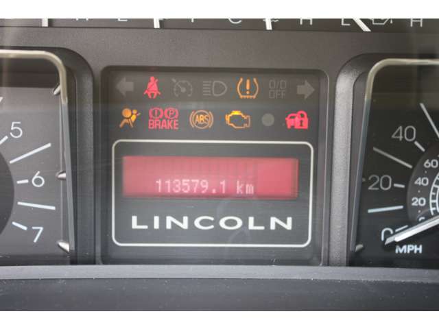 リンカーン ナビゲーター リミテッド エディション ４ＷＤ H23年 (関東) 99