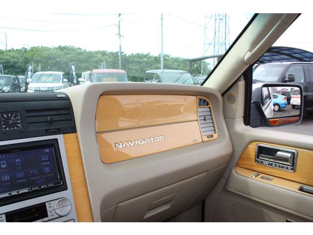 リンカーン ナビゲーター リミテッド エディション ４ＷＤ H23年 (関東) 99