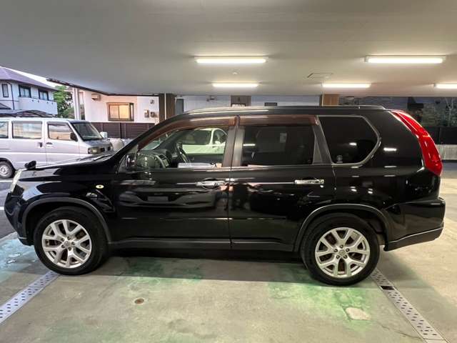 日産 エクストレイル ２．０ ２０Ｘ ４ＷＤ H22年 () 99