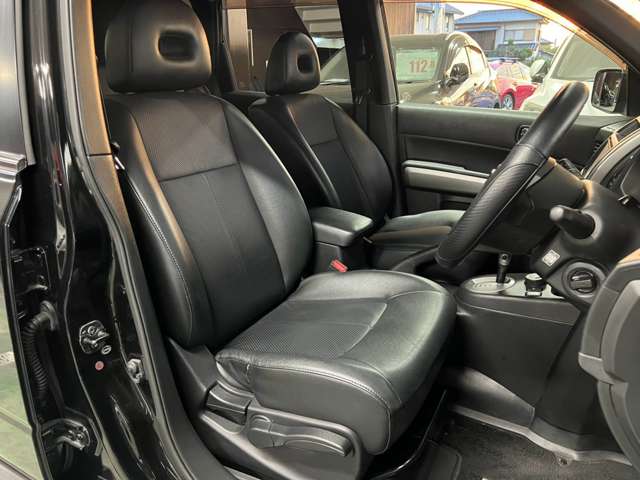 日産 エクストレイル ２．０ ２０Ｘ ４ＷＤ H22年 () 99