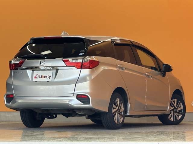 ホンダ シャトル １．５ Ｇ ４ＷＤ H28年 (甲信越・北陸) 99