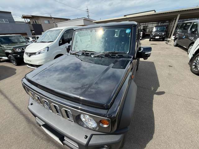 スズキ ジムニー　ノマド １．５ ＦＣ ４ＷＤ R8年 () 99