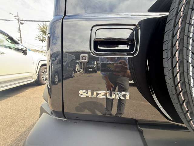 スズキ ジムニー　ノマド １．５ ＦＣ ４ＷＤ R8年 () 99