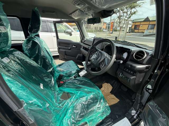 スズキ ジムニー　ノマド １．５ ＦＣ ４ＷＤ R8年 () 99