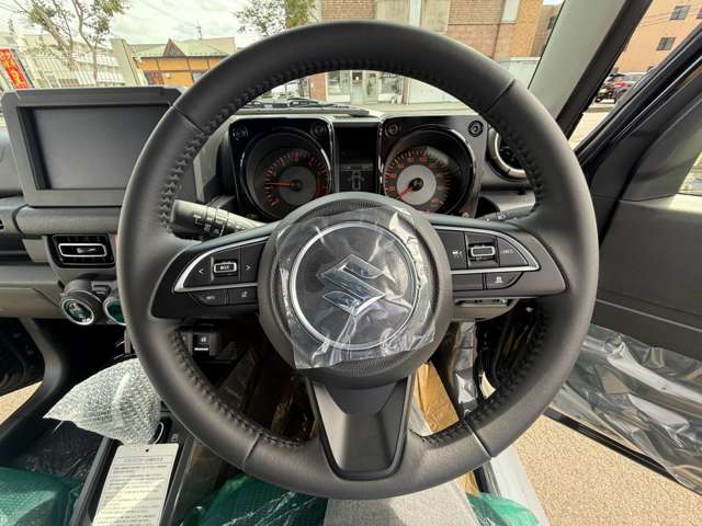 スズキ ジムニー　ノマド １．５ ＦＣ ４ＷＤ R8年 () 99