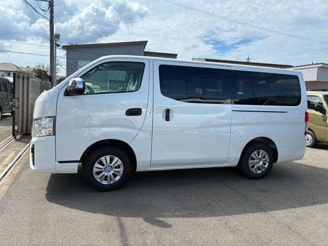 日産 キャラバンバン ２．４ ＥＸ ロングボディ ディーゼルターボ ４ＷＤ R8年 () 99