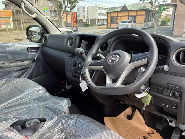 日産 キャラバンバン ２．４ ＥＸ ロングボディ ディーゼルターボ ４ＷＤ R8年 () 99