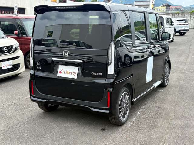 ホンダ Ｎ　ＢＯＸ カスタム ６６０ ターボ R8年 (近畿) 99