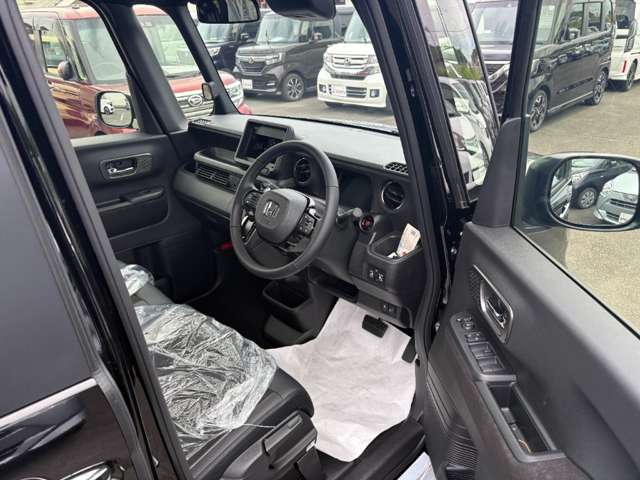 ホンダ Ｎ　ＢＯＸ カスタム ６６０ ターボ R8年 (近畿) 99