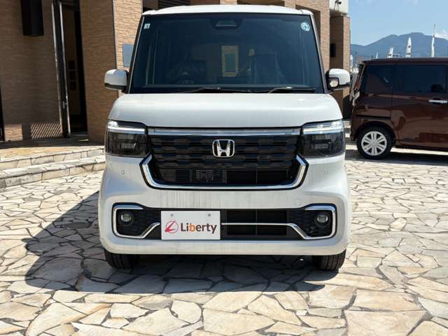 ホンダ Ｎ　ＢＯＸ カスタム ６６０ ターボ R8年 (近畿) 99
