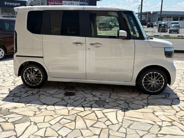 ホンダ Ｎ　ＢＯＸ カスタム ６６０ ターボ R8年 (近畿) 99