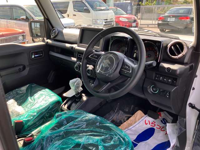 スズキ ジムニー　ノマド １．５ ＦＣ ４ＷＤ R8年 (東海) 99