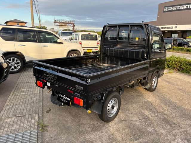 スズキ キャリイトラック ６６０ ＫＣエアコン・パワステ ３方開 ４ＷＤ R6年 () 99