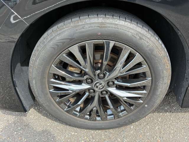 トヨタ ヴェルファイア　ハイブリッド ハイブリッド ２．５ Ｚプレミア Ｅ－ＦＯＵＲ ４ＷＤ R6年 () 99