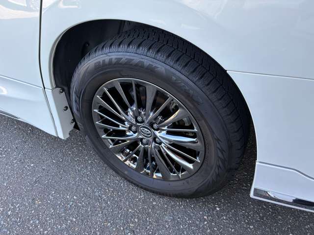 トヨタ アルファード　ハイブリッド ハイブリッド ２．５ エグゼクティブ ラウンジ Ｓ Ｅ－ＦＯＵＲ ４ＷＤ H30年 () 99