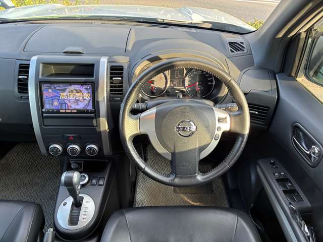 日産 エクストレイル ２．０ ２０ＸＴＴ ４ＷＤ H25年 () 99