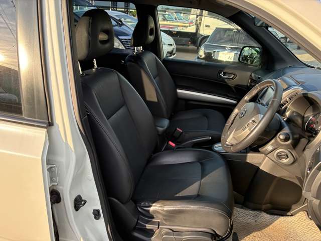日産 エクストレイル ２．０ ２０ＸＴＴ ４ＷＤ H25年 () 99