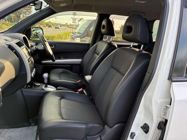 日産 エクストレイル ２．０ ２０ＸＴＴ ４ＷＤ H25年 () 99
