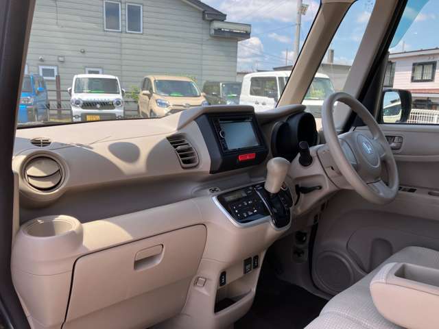 ホンダ Ｎ　ＢＯＸ ６６０ Ｇ ４ＷＤ H27年 (北海道) 99