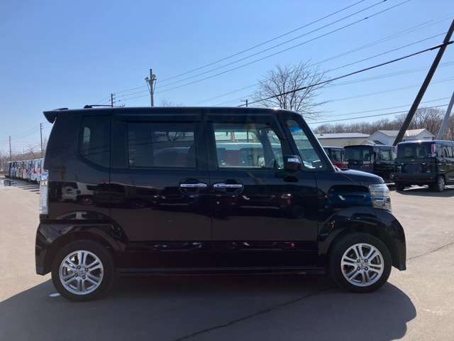 ホンダ Ｎ　ＢＯＸ ６６０ カスタムＧ Ｌパッケージ ４ＷＤ H25年 (北海道) 99