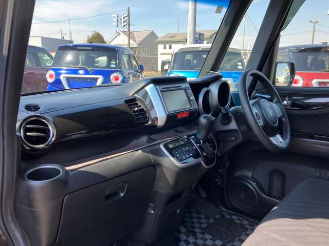 ホンダ Ｎ　ＢＯＸ ６６０ カスタムＧ Ｌパッケージ ４ＷＤ H25年 (北海道) 99