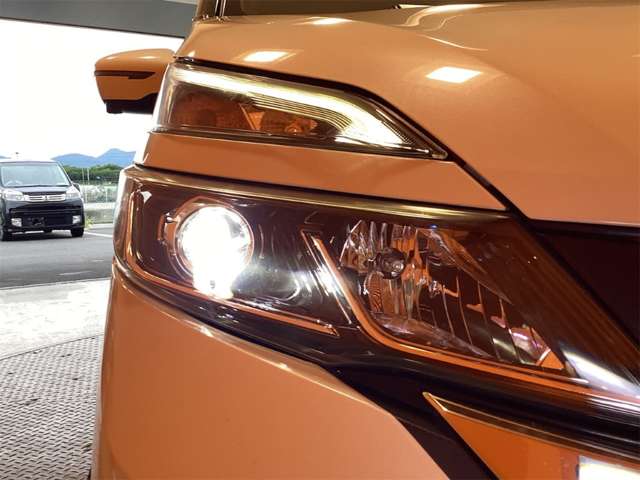 日産 セレナ ２．０ ハイウェイスター Ｖセレクション H29年 (近畿) 99