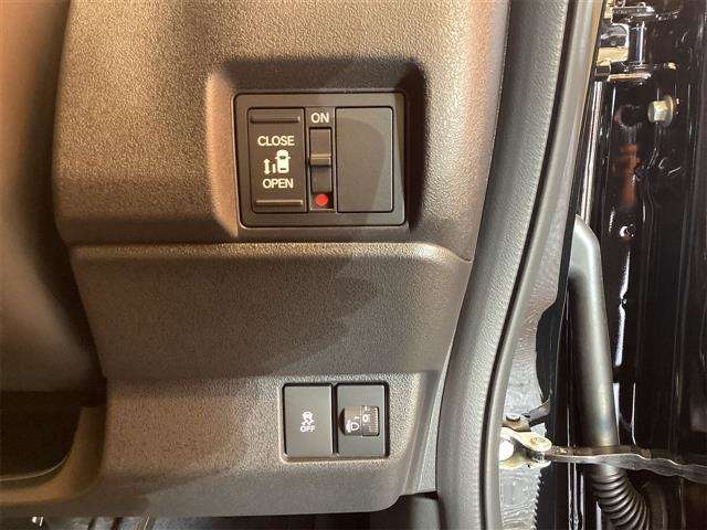 ホンダ Ｎ　ＢＯＸ カスタム ６６０ R7年 (近畿) 99