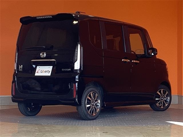 ホンダ Ｎ　ＢＯＸ カスタム ６６０ R7年 (近畿) 99