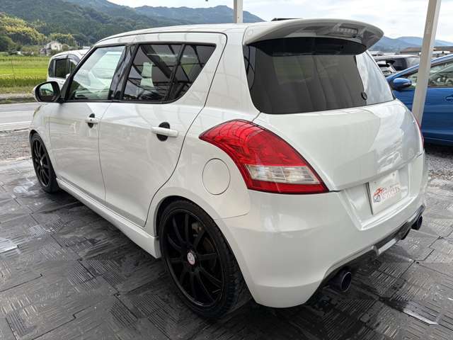 スズキ スイフト １．６ スポーツ H27年 () 99